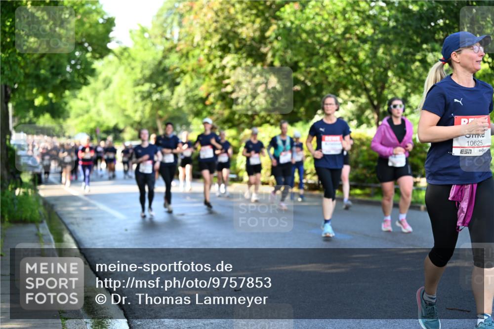 14.06.2026 - REWE Women's Run Dr. Thomas Lammeyer http://msf.ph/oto/9757853 14.06.2026 09:21:53 Laufen 10625 meine-sportfotos.de