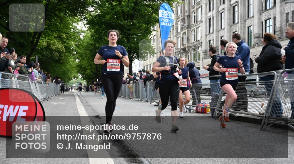 14.06.2026 - REWE Women's Run J. Mangold http://msf.ph/oto/9757876 14.06.2026 10:57:20 Ziel 5255, 5280, 5381, 5396, 5712, 5778, 5904, 5905 meine-sportfotos.de