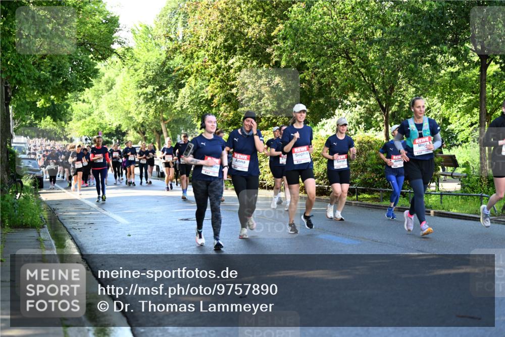 14.06.2026 - REWE Women's Run Dr. Thomas Lammeyer http://msf.ph/oto/9757890 14.06.2026 09:21:55 Laufen 125 meine-sportfotos.de