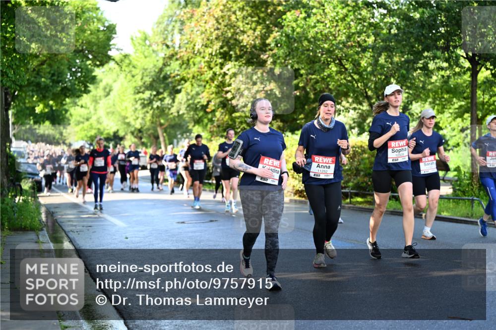 14.06.2026 - REWE Women's Run Dr. Thomas Lammeyer http://msf.ph/oto/9757915 14.06.2026 09:21:57 Laufen 11252, 7, 10508 meine-sportfotos.de