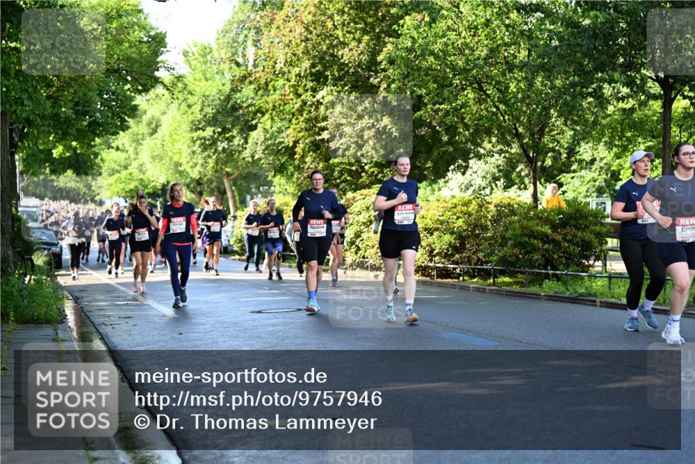 14.06.2026 - REWE Women's Run Dr. Thomas Lammeyer http://msf.ph/oto/9757946 14.06.2026 09:21:59 Laufen 11142 meine-sportfotos.de
