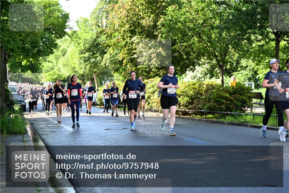 14.06.2026 - REWE Women's Run Dr. Thomas Lammeyer http://msf.ph/oto/9757948 14.06.2026 09:21:59 Laufen 10609 meine-sportfotos.de