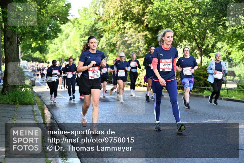 14.06.2026 - REWE Women's Run Dr. Thomas Lammeyer http://msf.ph/oto/9758015 14.06.2026 09:22:06 Laufen 10408, 7, 10725, 657 meine-sportfotos.de