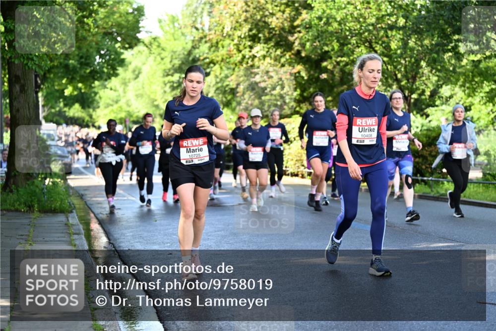 14.06.2026 - REWE Women's Run Dr. Thomas Lammeyer http://msf.ph/oto/9758019 14.06.2026 09:22:06 Laufen 10725, 7, 10408 meine-sportfotos.de