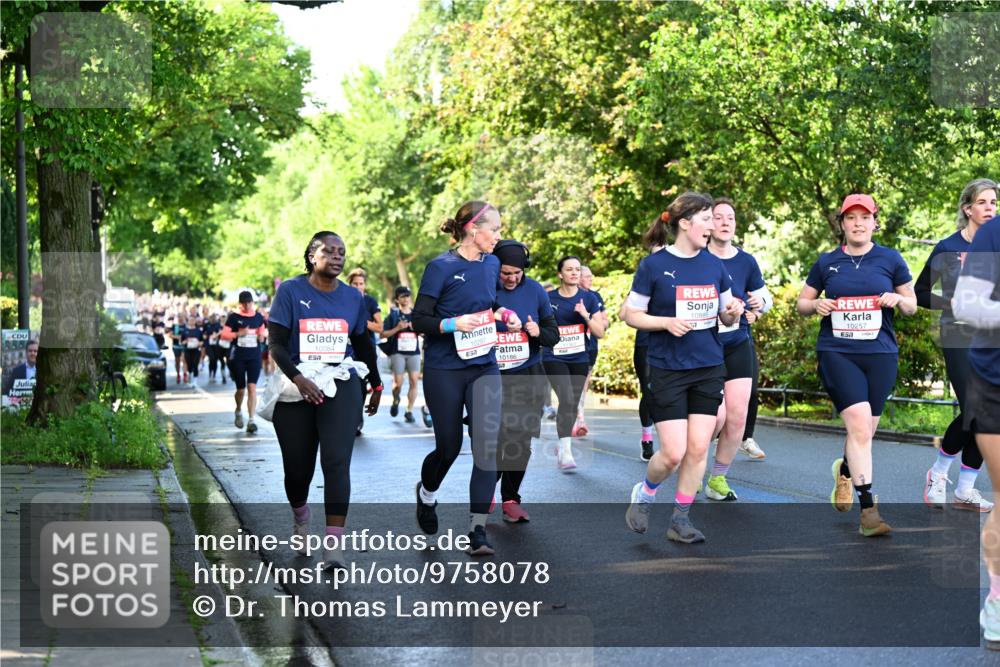 14.06.2026 - REWE Women's Run Dr. Thomas Lammeyer http://msf.ph/oto/9758078 14.06.2026 09:22:10 Laufen 10084, 10297, 57, 10186, 10886, 57, 10257 meine-sportfotos.de