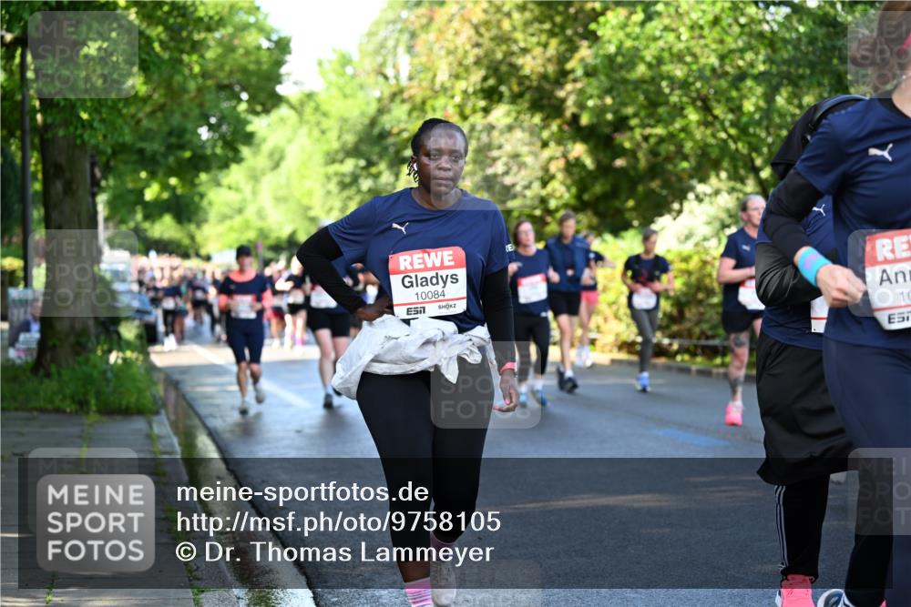 14.06.2026 - REWE Women's Run Dr. Thomas Lammeyer http://msf.ph/oto/9758105 14.06.2026 09:22:12 Laufen 10084, 10 meine-sportfotos.de