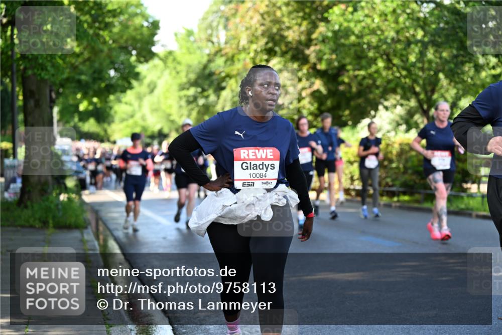 14.06.2026 - REWE Women's Run Dr. Thomas Lammeyer http://msf.ph/oto/9758113 14.06.2026 09:22:13 Laufen 10084 meine-sportfotos.de