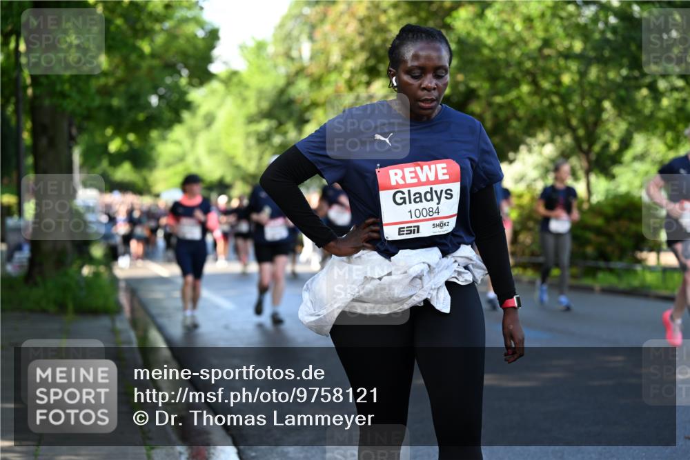 14.06.2026 - REWE Women's Run Dr. Thomas Lammeyer http://msf.ph/oto/9758121 14.06.2026 09:22:14 Laufen 10084 meine-sportfotos.de
