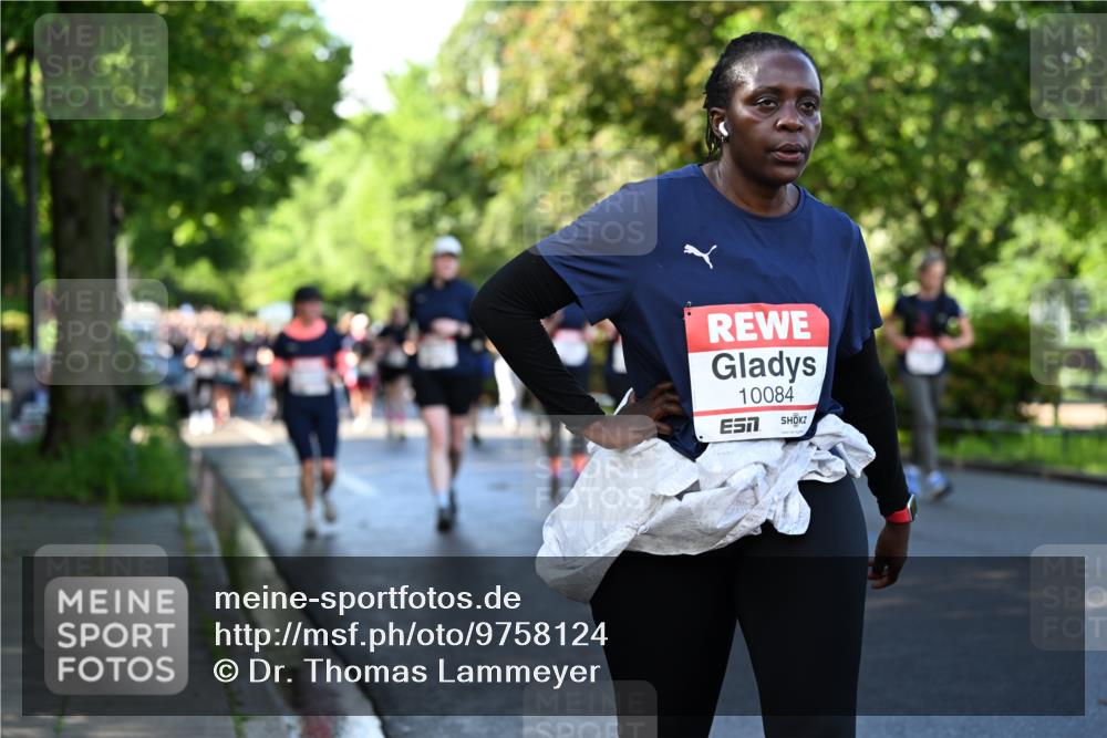 14.06.2026 - REWE Women's Run Dr. Thomas Lammeyer http://msf.ph/oto/9758124 14.06.2026 09:22:14 Laufen 10084 meine-sportfotos.de