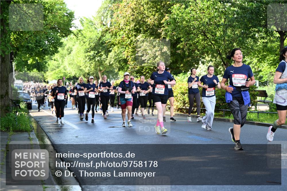 14.06.2026 - REWE Women's Run Dr. Thomas Lammeyer http://msf.ph/oto/9758178 14.06.2026 09:22:20 Laufen 10857 meine-sportfotos.de