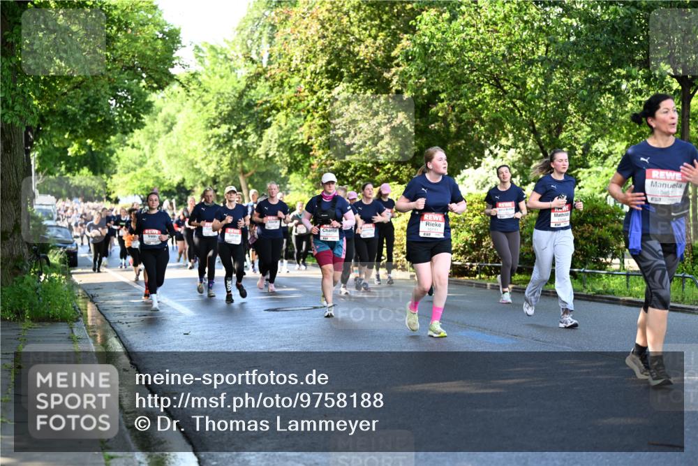 14.06.2026 - REWE Women's Run Dr. Thomas Lammeyer http://msf.ph/oto/9758188 14.06.2026 09:22:21 Laufen 10111, 10857 meine-sportfotos.de