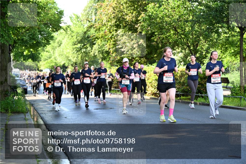 14.06.2026 - REWE Women's Run Dr. Thomas Lammeyer http://msf.ph/oto/9758198 14.06.2026 09:22:21 Laufen 11258 meine-sportfotos.de