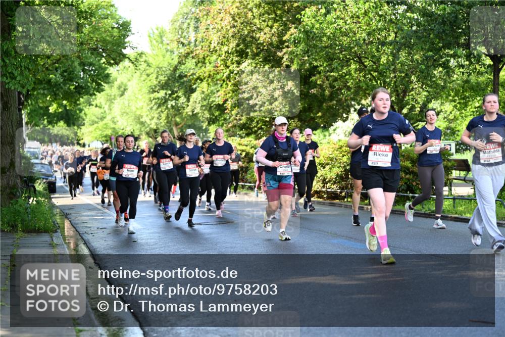 14.06.2026 - REWE Women's Run Dr. Thomas Lammeyer http://msf.ph/oto/9758203 14.06.2026 09:22:22 Laufen 10111, 57 meine-sportfotos.de