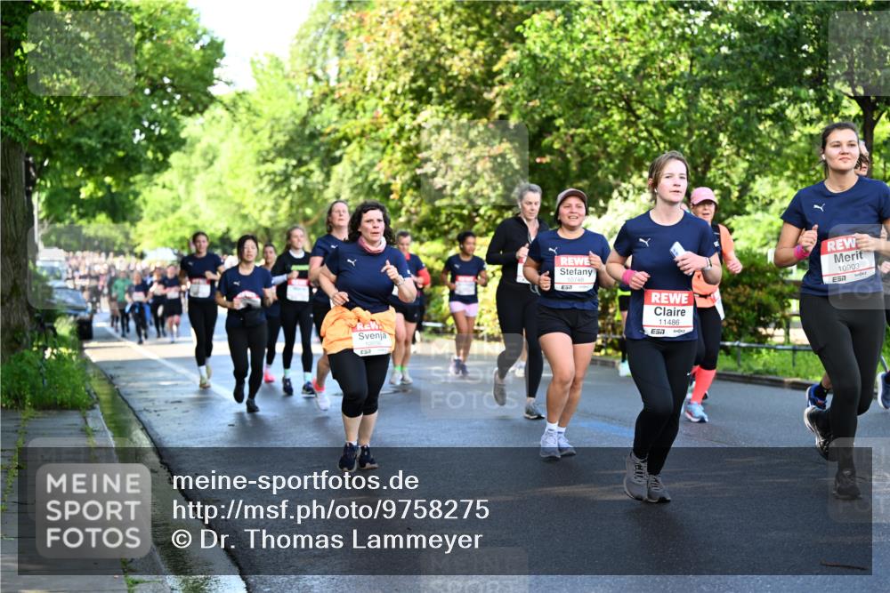 14.06.2026 - REWE Women's Run Dr. Thomas Lammeyer http://msf.ph/oto/9758275 14.06.2026 09:22:29 Laufen 57, 10748, 11486, 10903, 657 meine-sportfotos.de