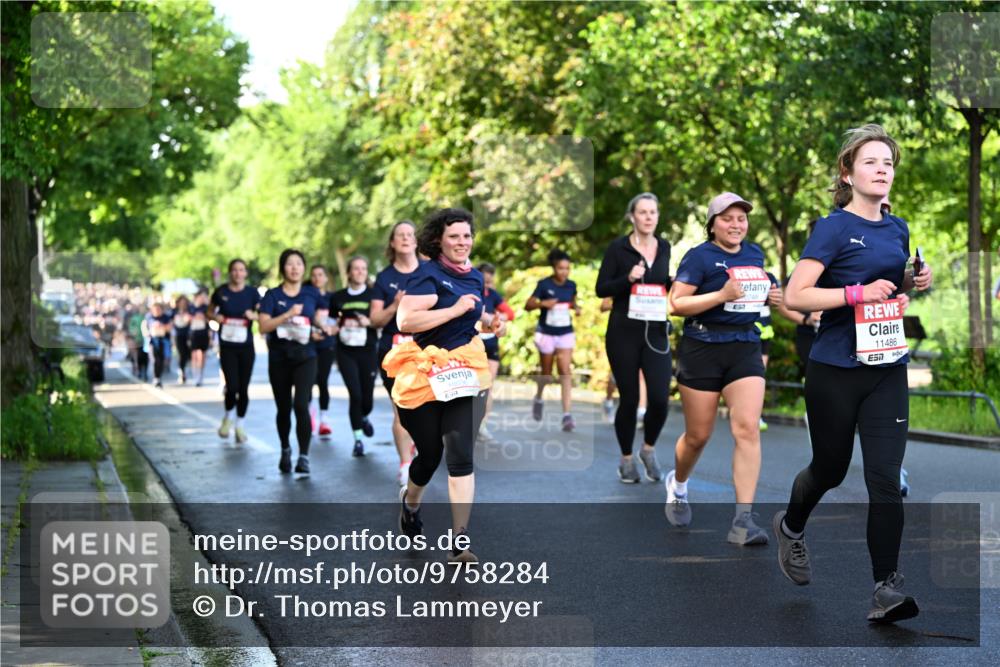 14.06.2026 - REWE Women's Run Dr. Thomas Lammeyer http://msf.ph/oto/9758284 14.06.2026 09:22:30 Laufen 2, 51, 11486, 7 meine-sportfotos.de