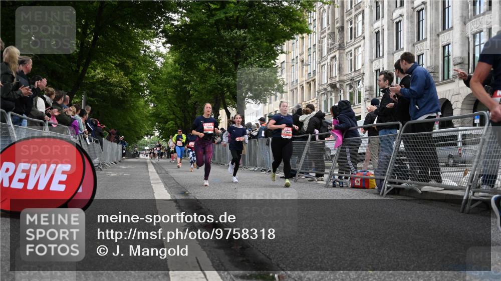 14.06.2026 - REWE Women's Run J. Mangold http://msf.ph/oto/9758318 14.06.2026 10:59:12 Ziel 5032, 5117, 5404, 5409, 5590, 5701, 6016 meine-sportfotos.de