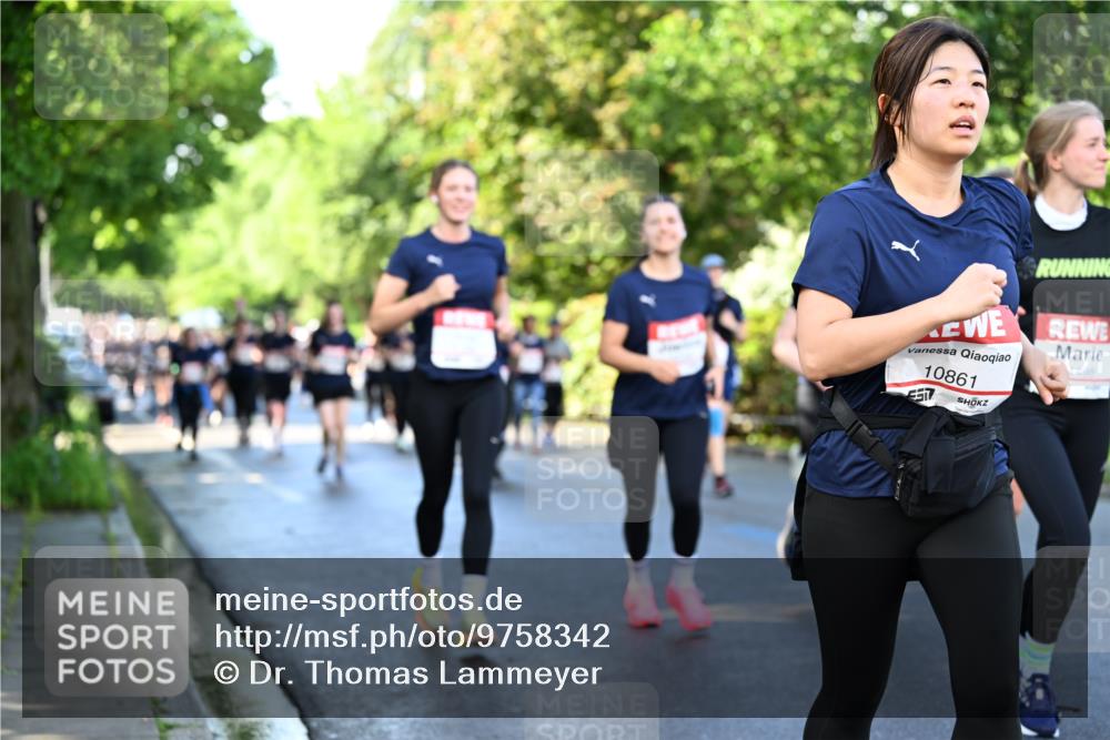 14.06.2026 - REWE Women's Run Dr. Thomas Lammeyer http://msf.ph/oto/9758342 14.06.2026 09:22:34 Laufen 10861, 1498 meine-sportfotos.de