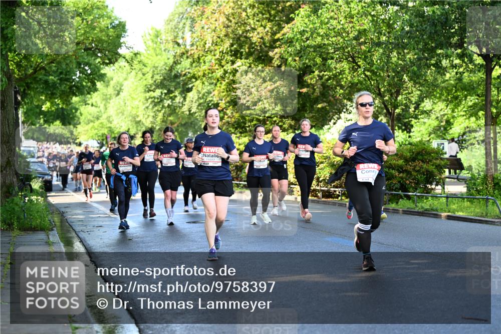14.06.2026 - REWE Women's Run Dr. Thomas Lammeyer http://msf.ph/oto/9758397 14.06.2026 09:22:38 Laufen 11077 meine-sportfotos.de
