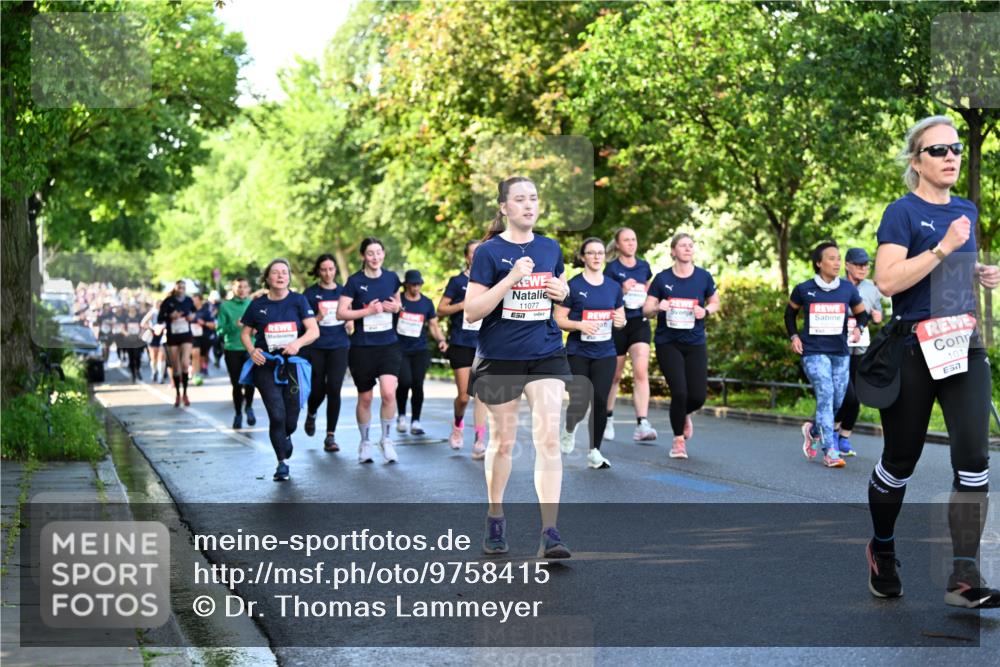 14.06.2026 - REWE Women's Run Dr. Thomas Lammeyer http://msf.ph/oto/9758415 14.06.2026 09:22:39 Laufen 11077, 1014 meine-sportfotos.de