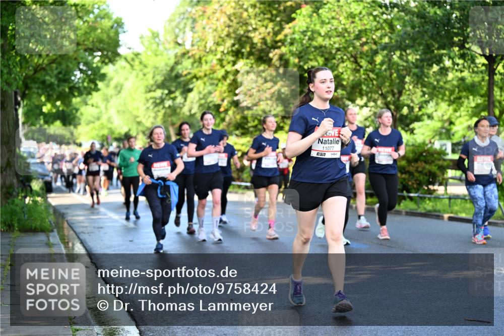 14.06.2026 - REWE Women's Run Dr. Thomas Lammeyer http://msf.ph/oto/9758424 14.06.2026 09:22:40 Laufen 11077, 7 meine-sportfotos.de