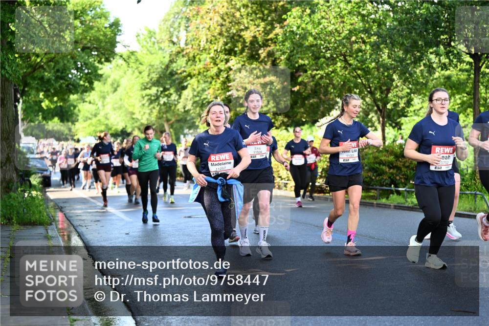 14.06.2026 - REWE Women's Run Dr. Thomas Lammeyer http://msf.ph/oto/9758447 14.06.2026 09:22:41 Laufen 57, 11257, 11534, 11338, 0702 meine-sportfotos.de