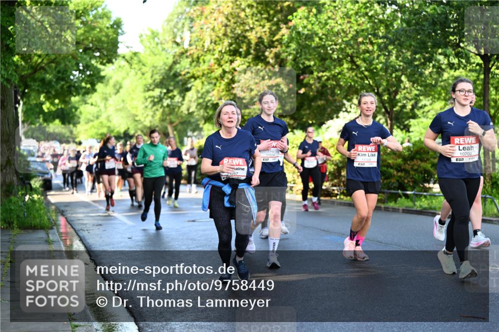14.06.2026 - REWE Women's Run Dr. Thomas Lammeyer http://msf.ph/oto/9758449 14.06.2026 09:22:41 Laufen 257, 11534, 57, 11338, 57, 10702, 7 meine-sportfotos.de