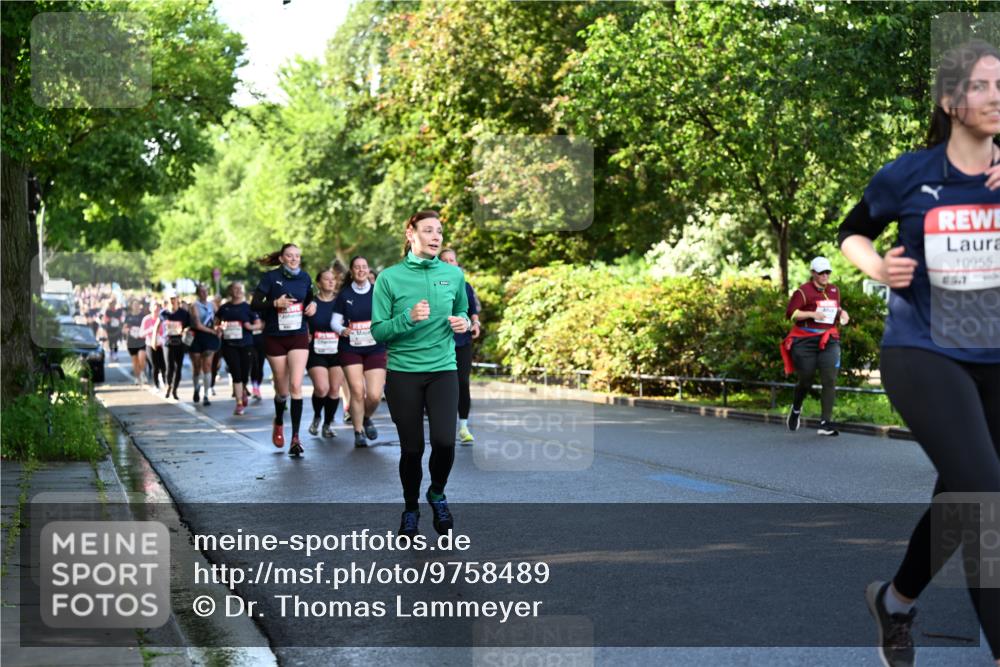14.06.2026 - REWE Women's Run Dr. Thomas Lammeyer http://msf.ph/oto/9758489 14.06.2026 09:22:44 Laufen 10955 meine-sportfotos.de