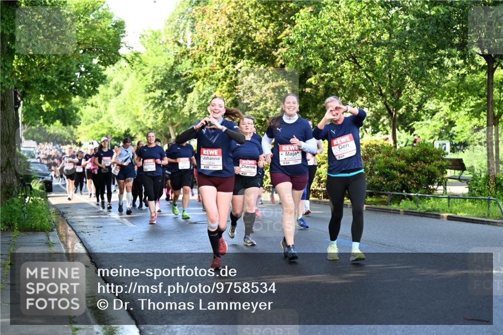 14.06.2026 - REWE Women's Run Dr. Thomas Lammeyer http://msf.ph/oto/9758534 14.06.2026 09:22:47 Laufen 10644 meine-sportfotos.de