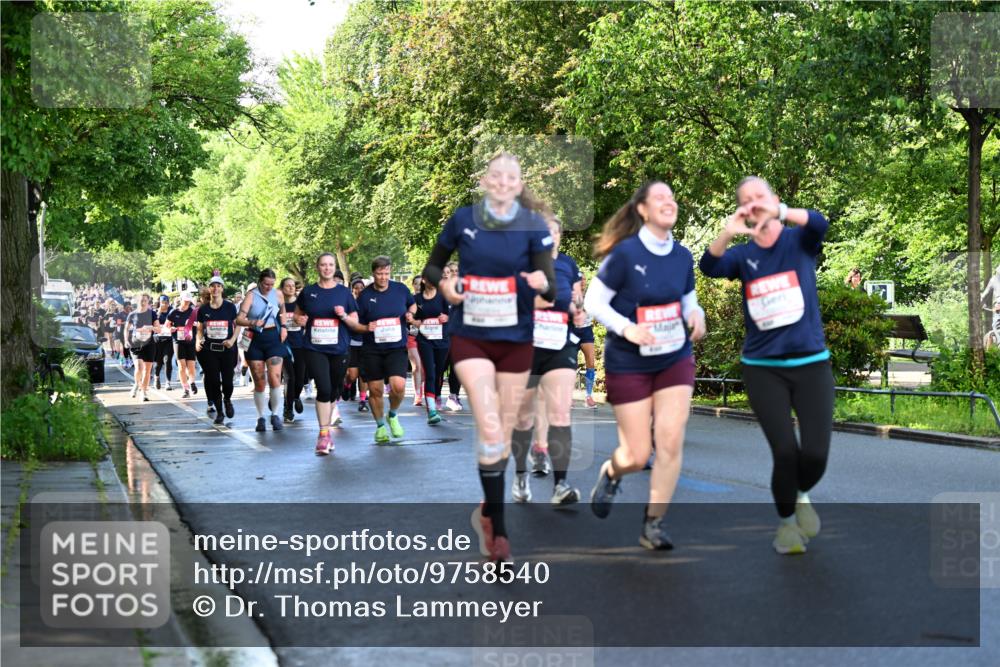 14.06.2026 - REWE Women's Run Dr. Thomas Lammeyer http://msf.ph/oto/9758540 14.06.2026 09:22:48 Laufen  meine-sportfotos.de
