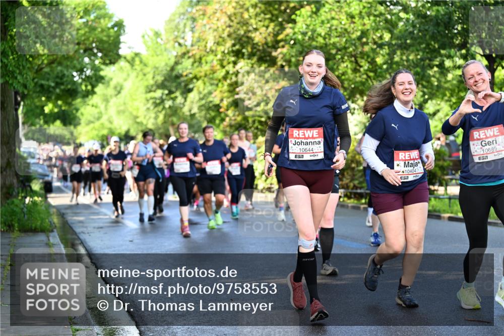 14.06.2026 - REWE Women's Run Dr. Thomas Lammeyer http://msf.ph/oto/9758553 14.06.2026 09:22:48 Laufen 10644, 7, 10404, 7, 10689 meine-sportfotos.de