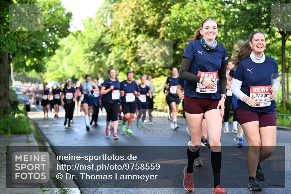 14.06.2026 - REWE Women's Run Dr. Thomas Lammeyer http://msf.ph/oto/9758559 14.06.2026 09:22:49 Laufen 10404, 57 meine-sportfotos.de
