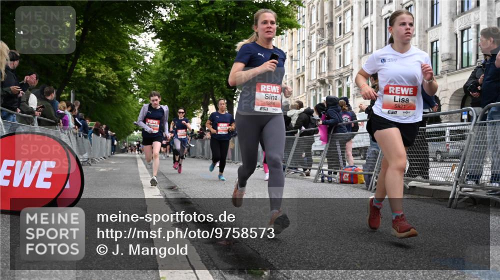 14.06.2026 - REWE Women's Run J. Mangold http://msf.ph/oto/9758573 14.06.2026 10:59:48 Ziel 5101, 5274, 5284, 5286, 5340, 5526, 5801, 5821, 5892, 6034, 6035 meine-sportfotos.de