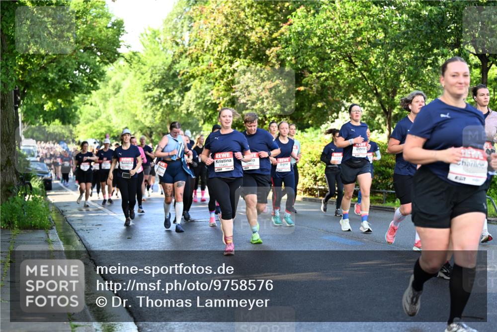 14.06.2026 - REWE Women's Run Dr. Thomas Lammeyer http://msf.ph/oto/9758576 14.06.2026 09:22:50 Laufen 11453, 657, 7 meine-sportfotos.de