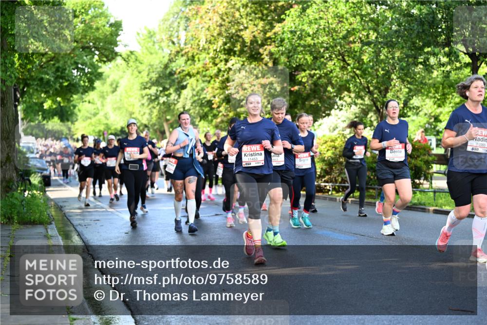 14.06.2026 - REWE Women's Run Dr. Thomas Lammeyer http://msf.ph/oto/9758589 14.06.2026 09:22:51 Laufen 11453, 1863, 577, 10360, 551 meine-sportfotos.de