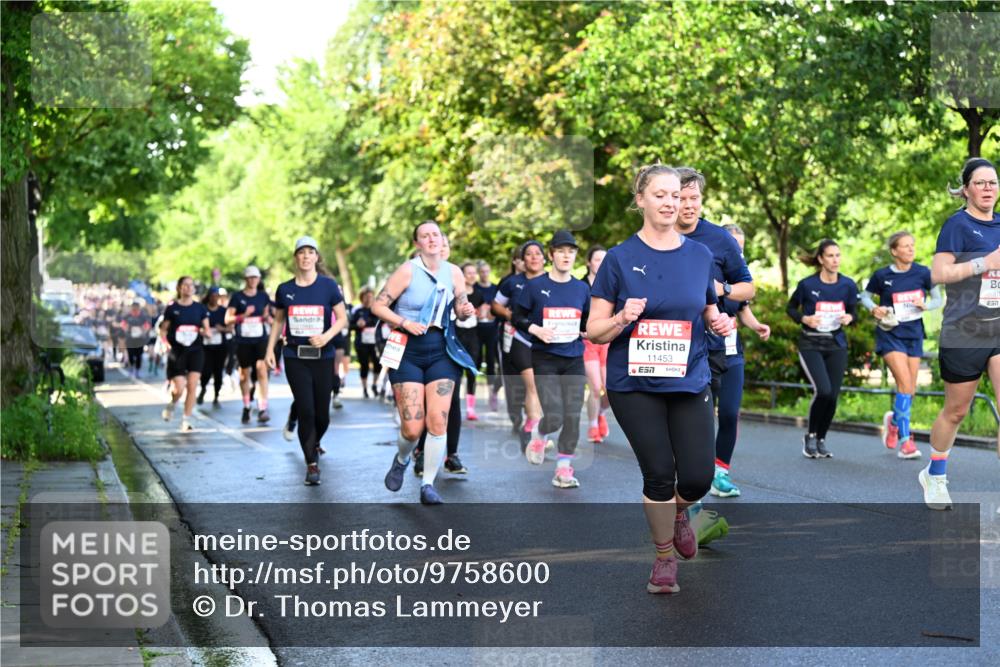 14.06.2026 - REWE Women's Run Dr. Thomas Lammeyer http://msf.ph/oto/9758600 14.06.2026 09:22:52 Laufen 11453, 7, 57 meine-sportfotos.de