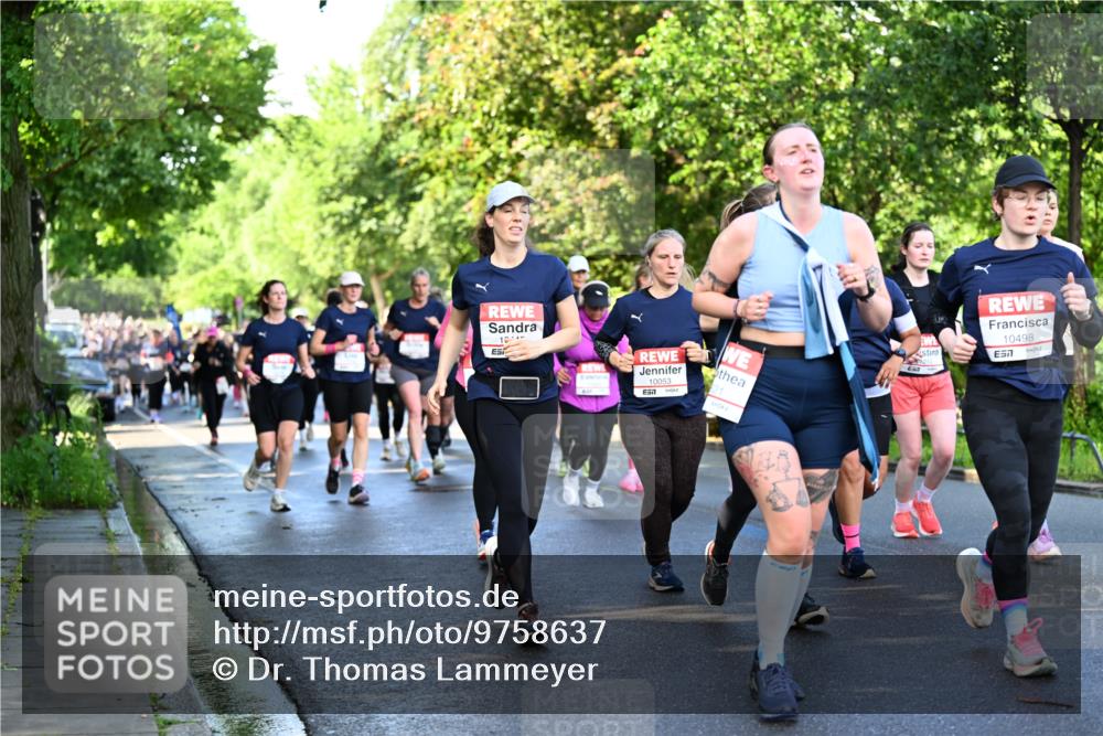 14.06.2026 - REWE Women's Run Dr. Thomas Lammeyer http://msf.ph/oto/9758637 14.06.2026 09:22:54 Laufen 10053, 21, 10498, 57 meine-sportfotos.de