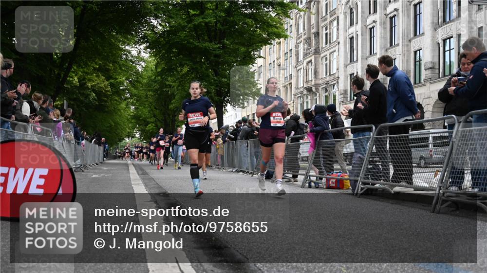 14.06.2026 - REWE Women's Run J. Mangold http://msf.ph/oto/9758655 14.06.2026 10:59:59 Ziel 5143, 5233, 5322, 5691, 5692, 5792, 5930, 5954 meine-sportfotos.de