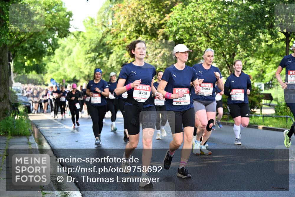 14.06.2026 - REWE Women's Run Dr. Thomas Lammeyer http://msf.ph/oto/9758692 14.06.2026 09:22:58 Laufen 10770, 10769, 7, 57, 11227, 10 meine-sportfotos.de