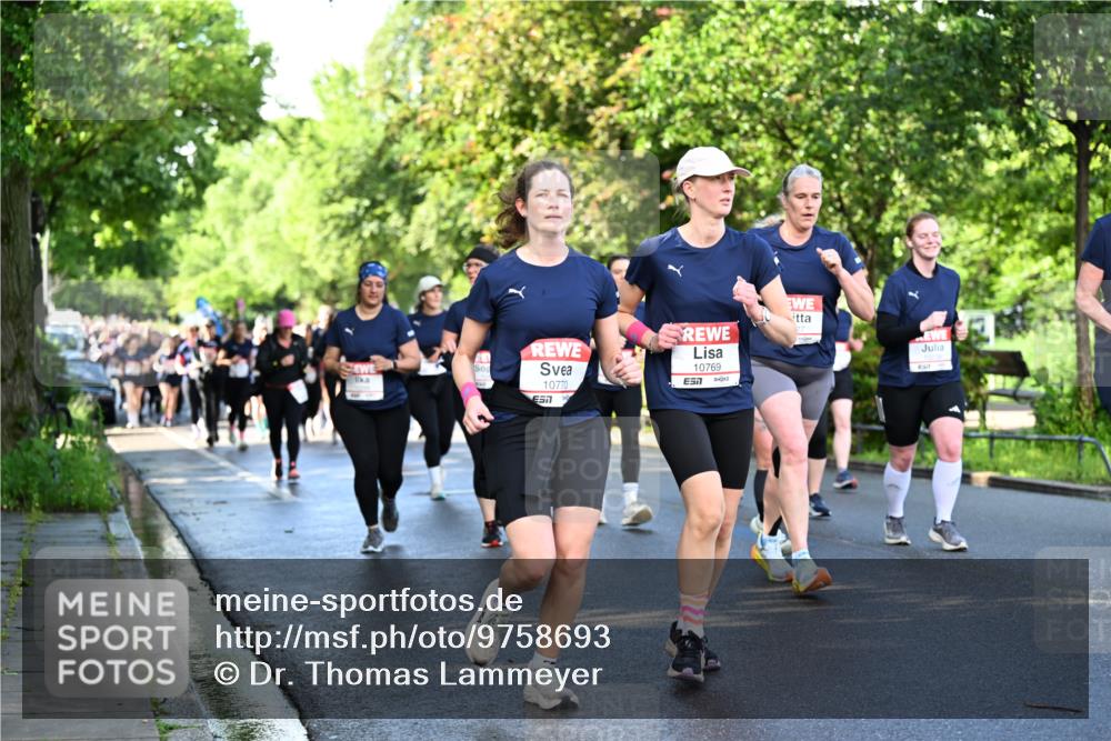 14.06.2026 - REWE Women's Run Dr. Thomas Lammeyer http://msf.ph/oto/9758693 14.06.2026 09:22:58 Laufen 10770, 7, 10769, 27 meine-sportfotos.de
