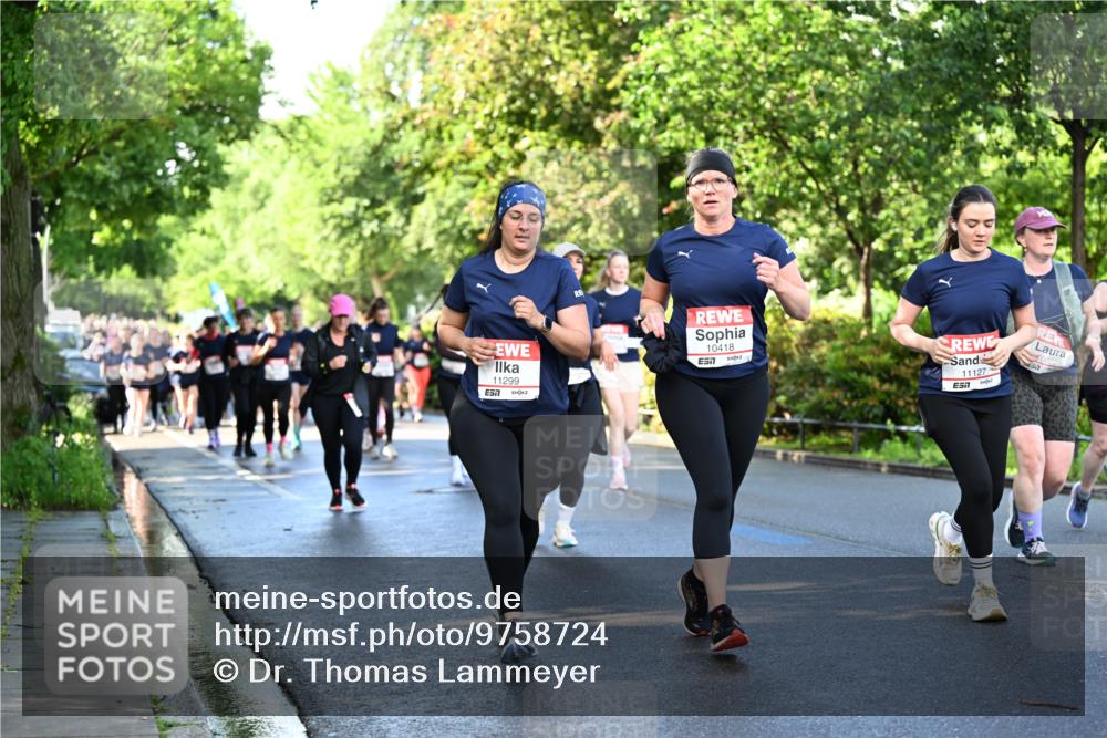 14.06.2026 - REWE Women's Run Dr. Thomas Lammeyer http://msf.ph/oto/9758724 14.06.2026 09:23:00 Laufen 11299, 57, 10418, 11127, 0022 meine-sportfotos.de