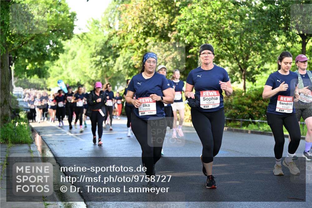 14.06.2026 - REWE Women's Run Dr. Thomas Lammeyer http://msf.ph/oto/9758727 14.06.2026 09:23:00 Laufen 11299, 57, 10418, 11127, 7, 10022 meine-sportfotos.de