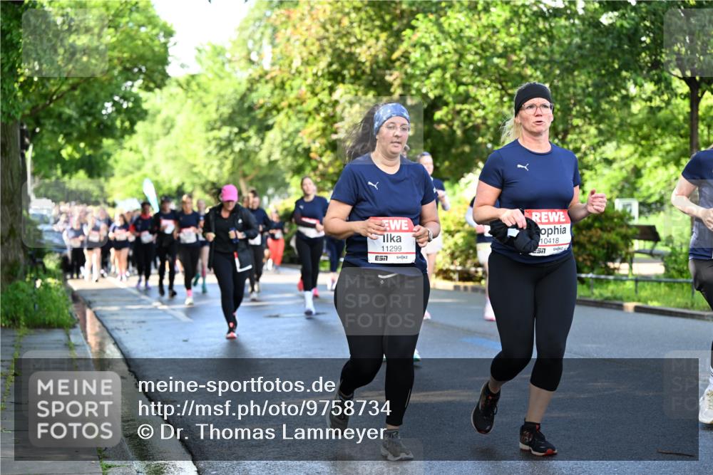 14.06.2026 - REWE Women's Run Dr. Thomas Lammeyer http://msf.ph/oto/9758734 14.06.2026 09:23:00 Laufen 11299, 7, 10418 meine-sportfotos.de