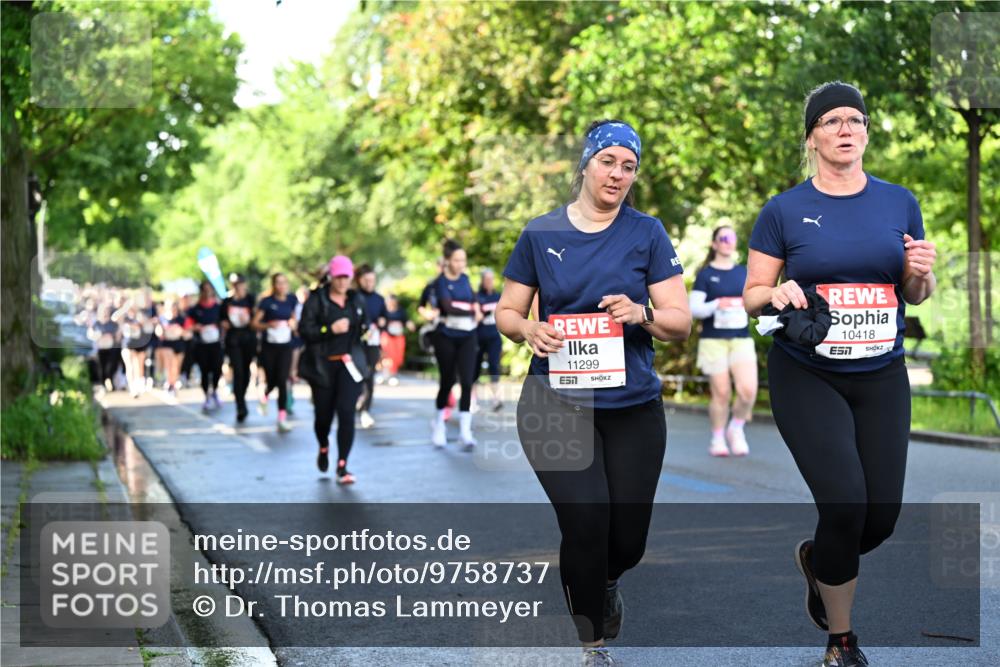 14.06.2026 - REWE Women's Run Dr. Thomas Lammeyer http://msf.ph/oto/9758737 14.06.2026 09:23:01 Laufen 11299, 10418 meine-sportfotos.de