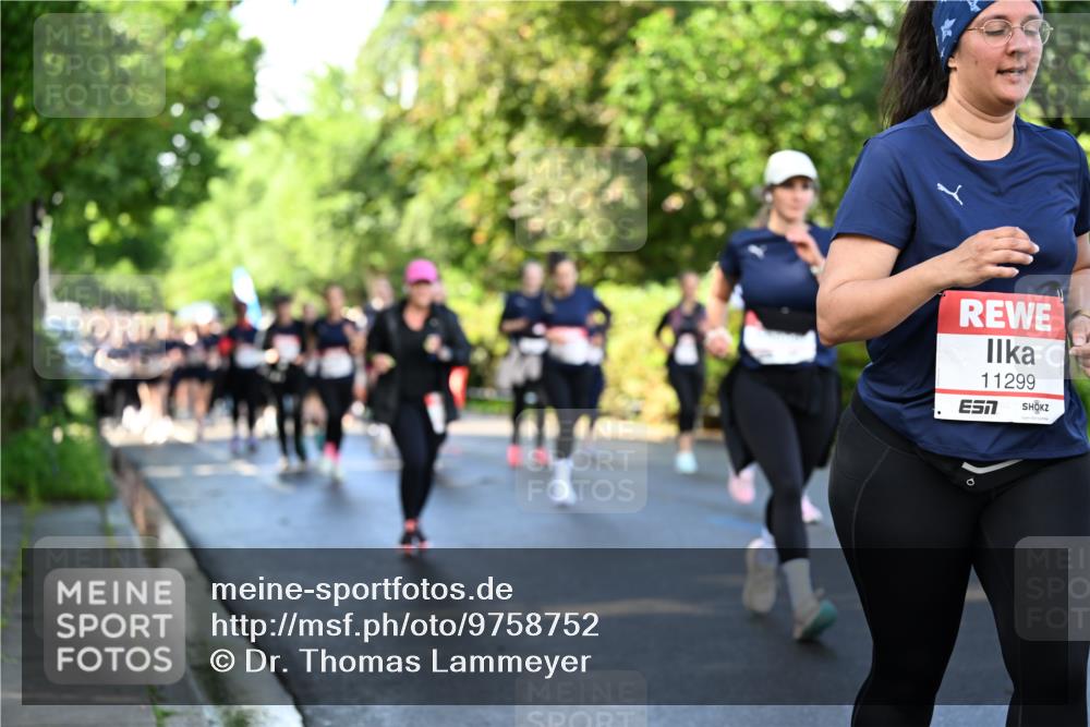 14.06.2026 - REWE Women's Run Dr. Thomas Lammeyer http://msf.ph/oto/9758752 14.06.2026 09:23:02 Laufen 11299, 0 meine-sportfotos.de