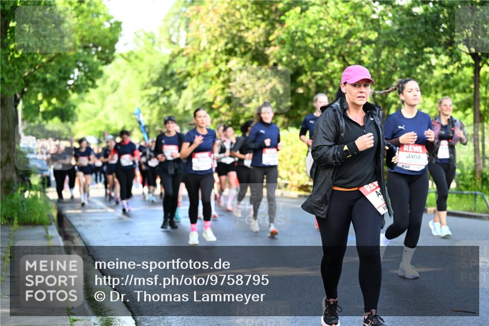 14.06.2026 - REWE Women's Run Dr. Thomas Lammeyer http://msf.ph/oto/9758795 14.06.2026 09:23:04 Laufen 57 meine-sportfotos.de