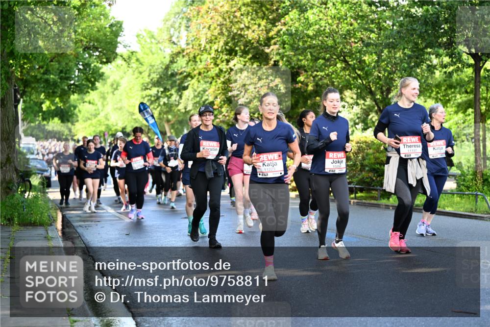 14.06.2026 - REWE Women's Run Dr. Thomas Lammeyer http://msf.ph/oto/9758811 14.06.2026 09:23:06 Laufen 11223, 7, 10259, 11197 meine-sportfotos.de