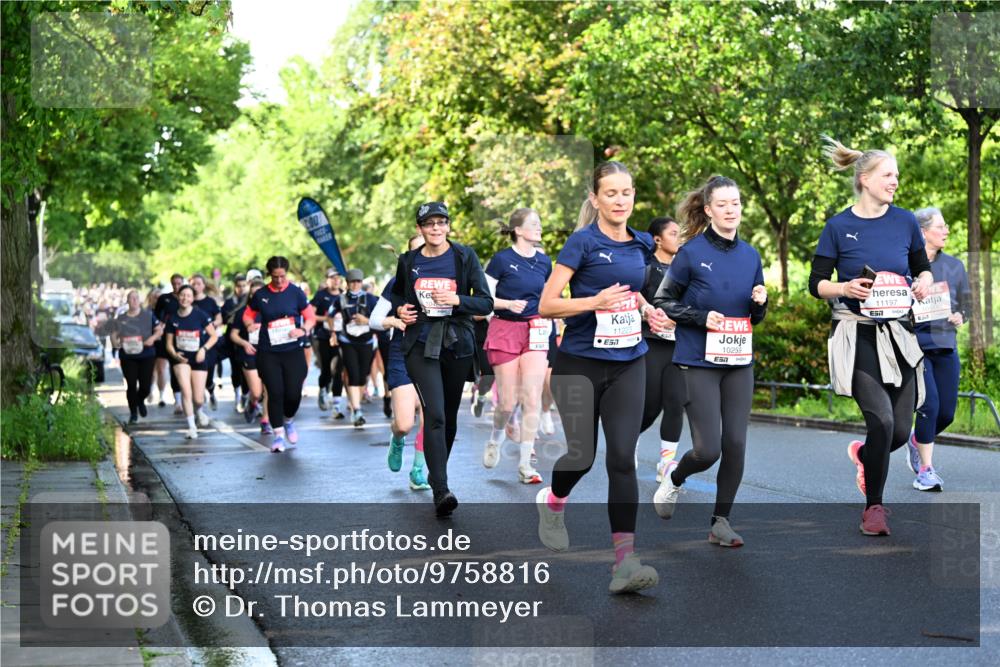 14.06.2026 - REWE Women's Run Dr. Thomas Lammeyer http://msf.ph/oto/9758816 14.06.2026 09:23:06 Laufen 11223, 10259, 57, 11197, 57 meine-sportfotos.de
