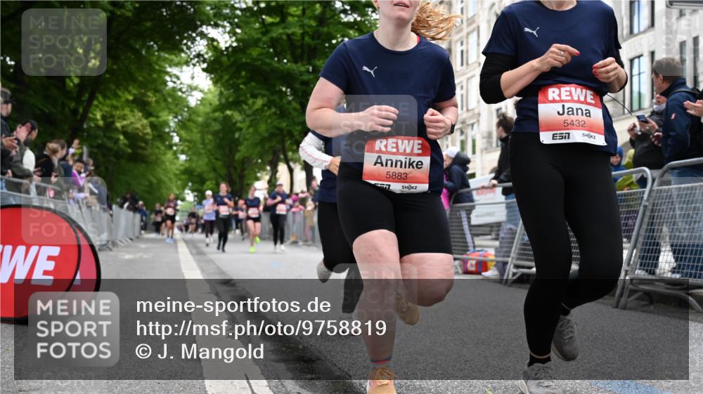14.06.2026 - REWE Women's Run J. Mangold http://msf.ph/oto/9758819 14.06.2026 11:00:19 Ziel 5432, 5435, 5440, 5453, 5665, 5716, 5883, 5894 meine-sportfotos.de