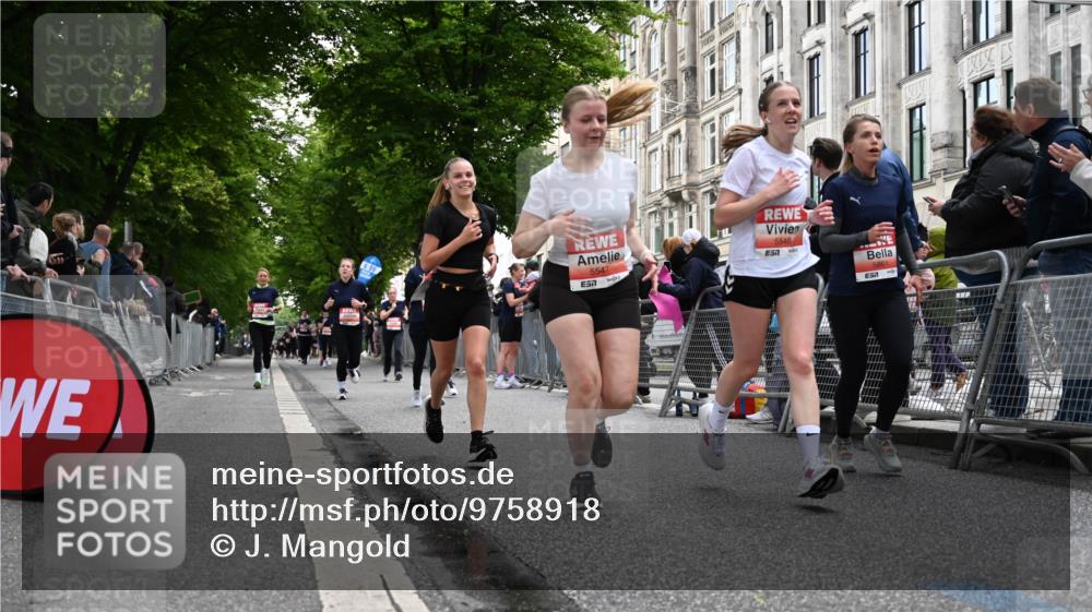 14.06.2026 - REWE Women's Run J. Mangold http://msf.ph/oto/9758918 14.06.2026 11:00:33 Ziel 5054, 5055, 5193, 5242, 5328, 5341, 5532, 5547, 5548, 5767, 5861, 6018, 6055, 6061 meine-sportfotos.de