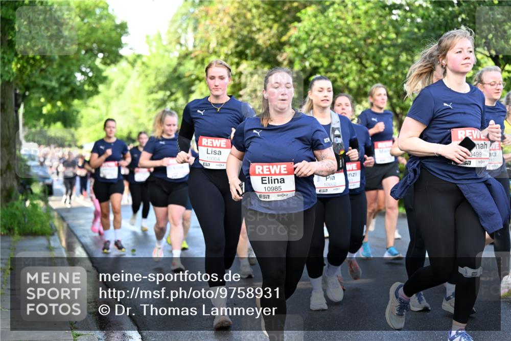 14.06.2026 - REWE Women's Run Dr. Thomas Lammeyer http://msf.ph/oto/9758931 14.06.2026 09:23:14 Laufen 10004, 7, 10985, 10002, 57, 499, 217, 57 meine-sportfotos.de